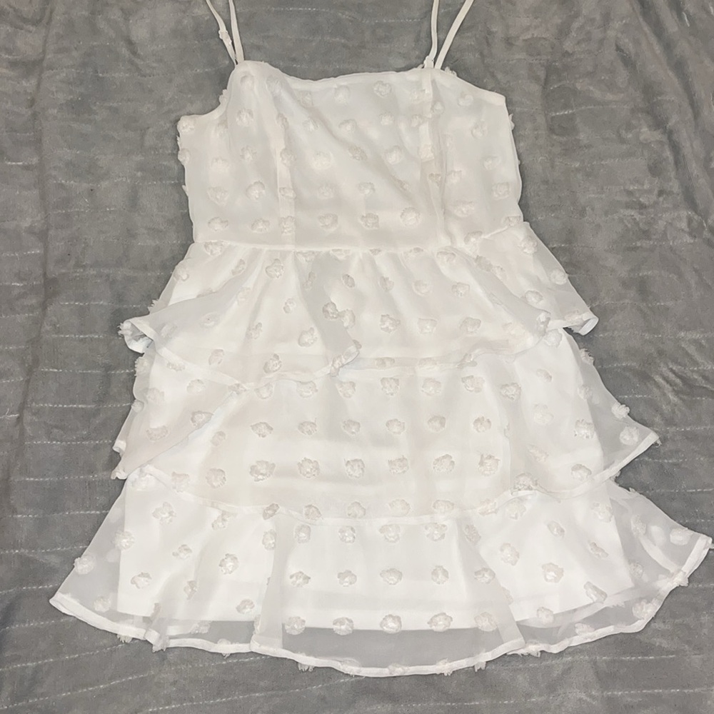 Mi Ami Tiered White Mini Dress size Small - Picture 1 of 8